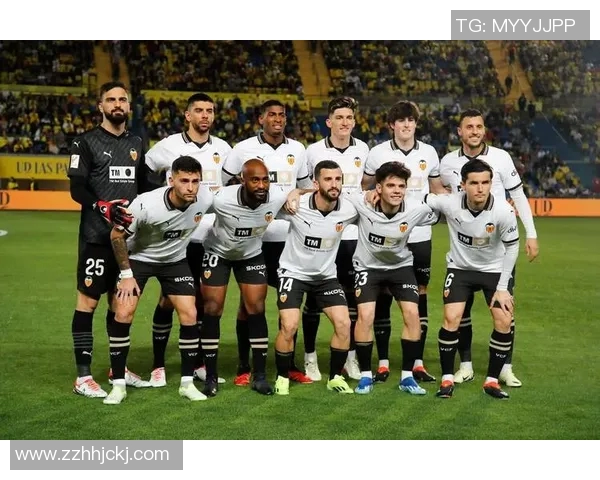 AC奥卢与奥鲁激战在即谁能在这场对决中脱颖而出